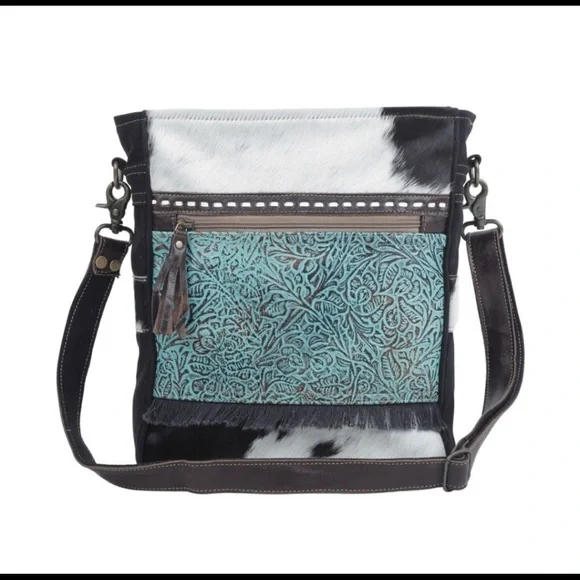 Myra shoulder bag upcycled leather handbag cow print trend boho western trending - Picture 5 of 16